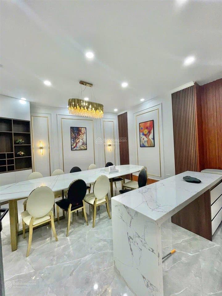 Cho thuê nhà mặt tiền giá 80 triệu/tháng đường trần hưng đạo cần thơ
