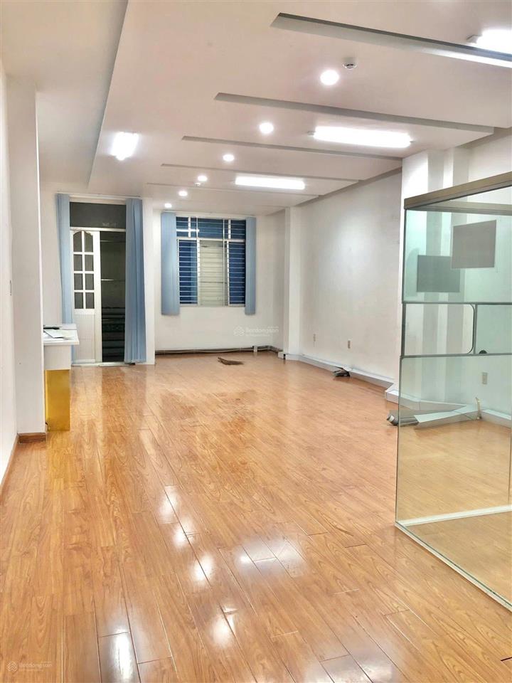 Cho thuê nhà 5 lầu góc 2 mặt tiền đường 3 tháng 2 và trần hoàng na trung tâm cần thơ