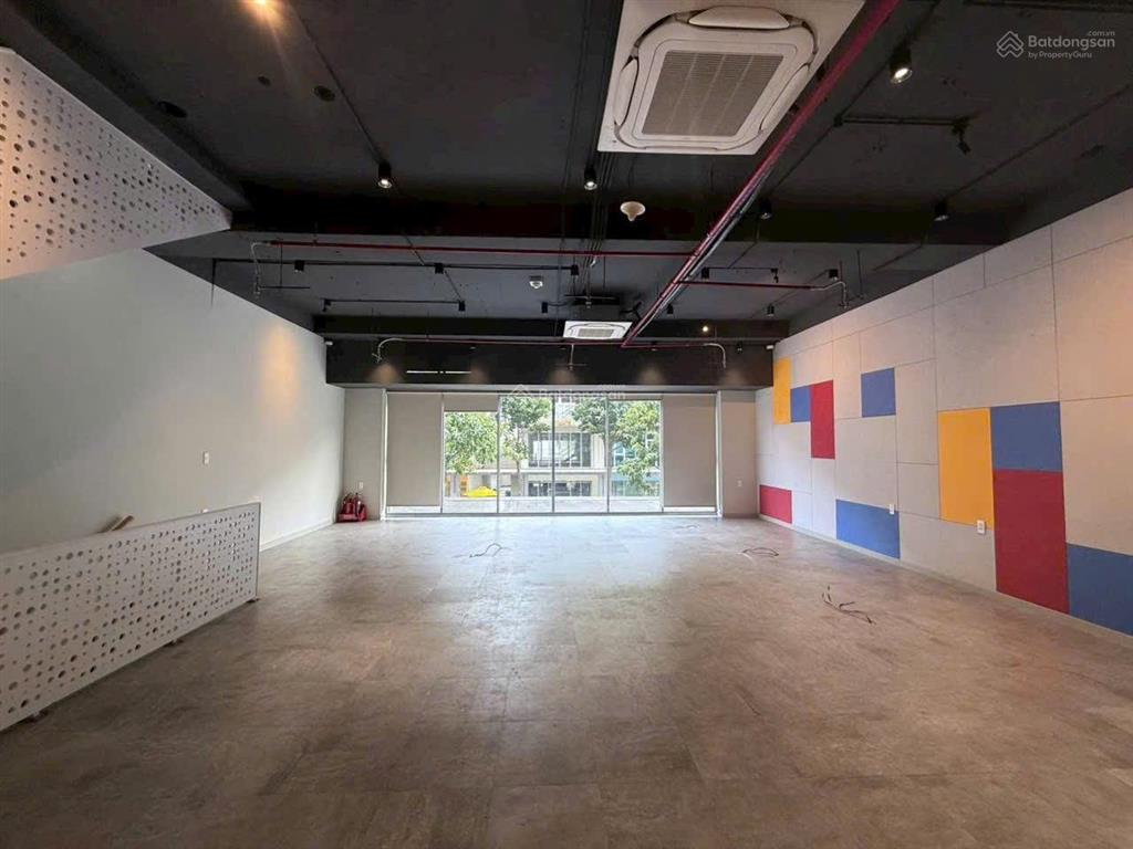 Cho thuê gấp nhà nguyên căn mặt tiền đường nguyễn cơ thạch, phường an phú, dtsd lên đến 1000m2 sàn