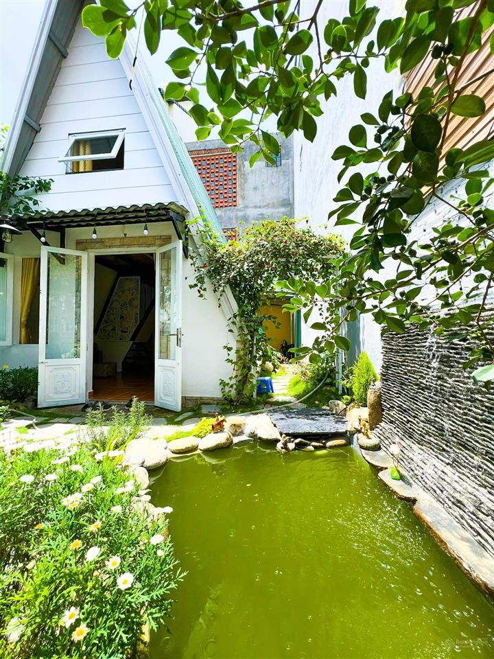 Chỉ 3.7 tỷ, nhà sân vườn, sổ riêng, view đẹp trung tâm đà lạt (78m2, 6x14m hẻm rộng 3.5m ô tô nhỏ)