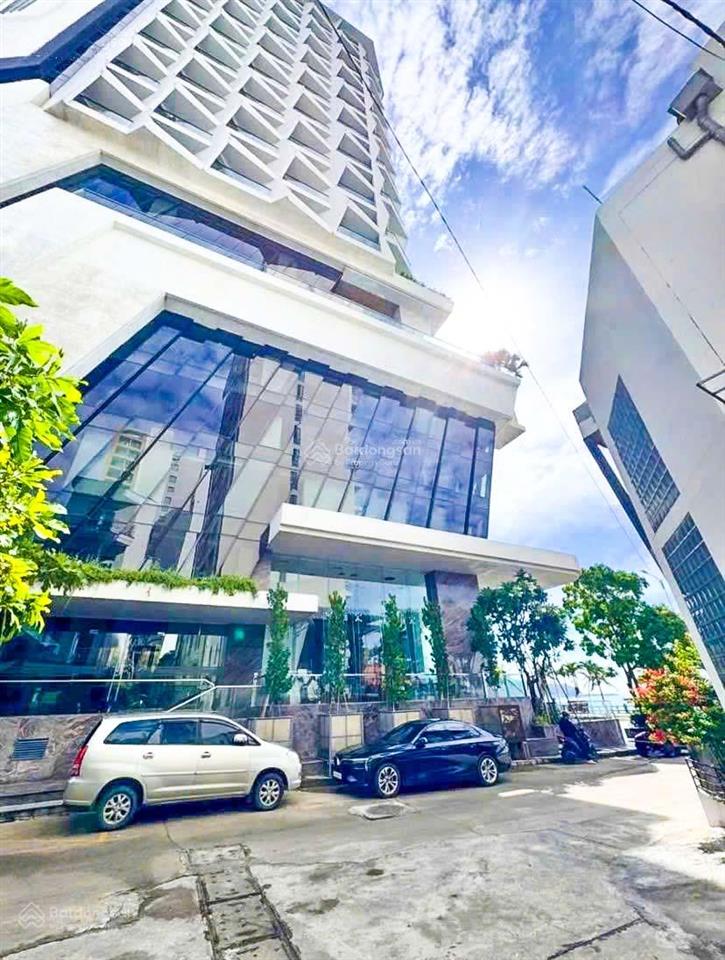 Cực hiếm  nhà trần phú cách biển chỉ vài bước chân, 85m², 2 lầu st, hẻm rộng, giá 13,5 tỷ
