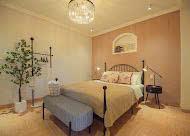 Biệt thự trên đồi view hướng đông nhìn về trung tâm, góc 2mt đường nhựa, 357m2, sổ riêng, hoàn công