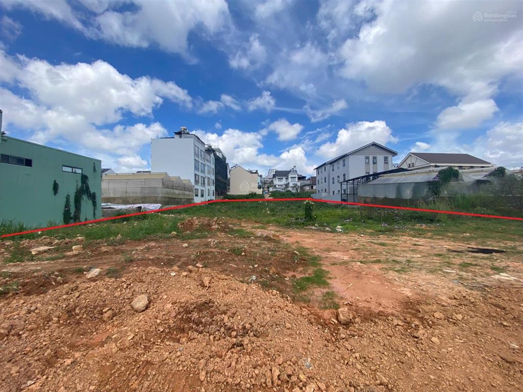 Quỹ đất 2.788m² hiếm phường 8  2 mặt tiền ô tô, cách trung tâm 3km, tiềm năng tăng giá cực mạnh!