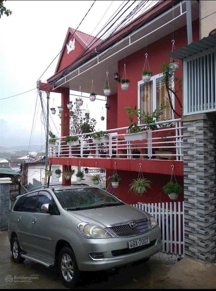 Nhà đường ô tô trung tâm chợ ngô quyền, dt 82m2, 4pn, view đẹp, ngang 7m, sổ riêng, 4.35 tỷ