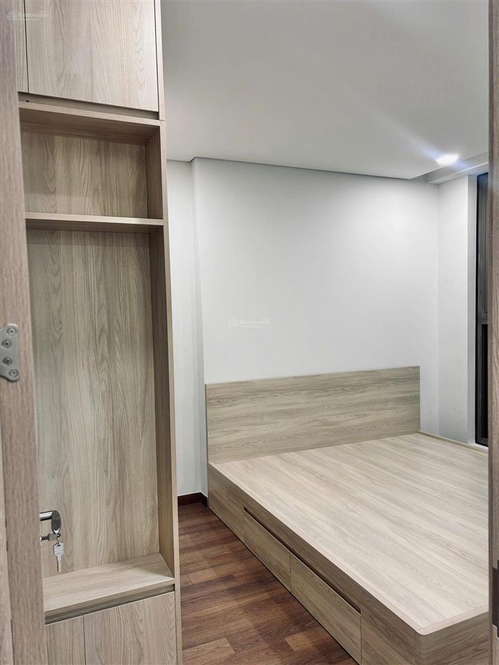 Bán căn 77,5m2 chung cư khai sơn tòa đã có sổ, tầng cao ban công đông nam cực đẹp, giá 6,4 tỷ