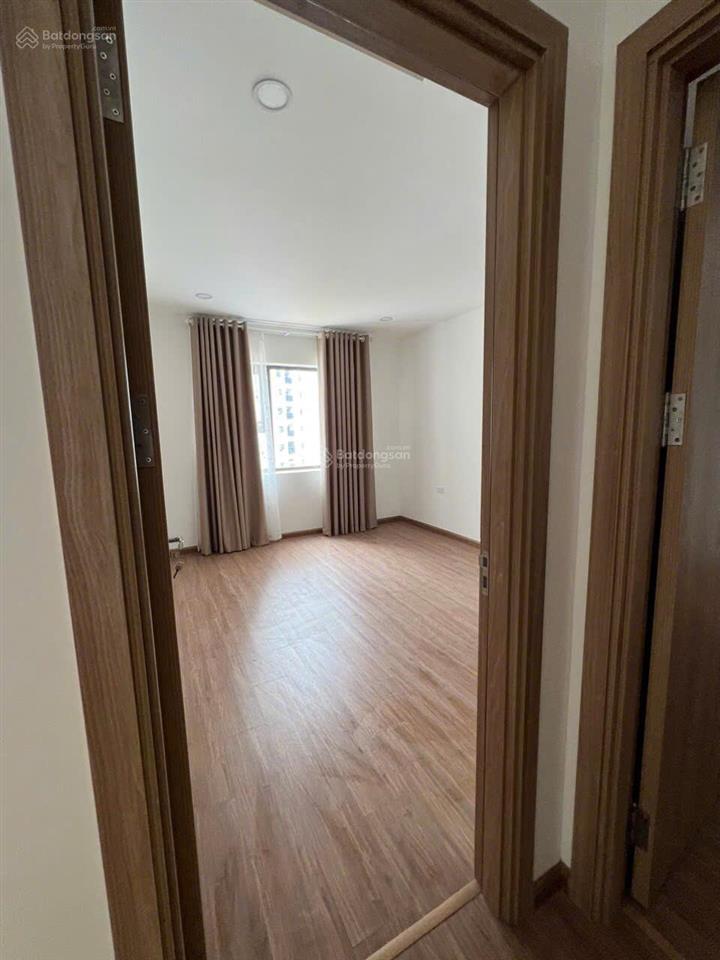 Gia đình muốn bán căn hộ 77,5m tòa l2 le grand jardin tầng trung view thoáng, giá 5,5 tỷ bao phí