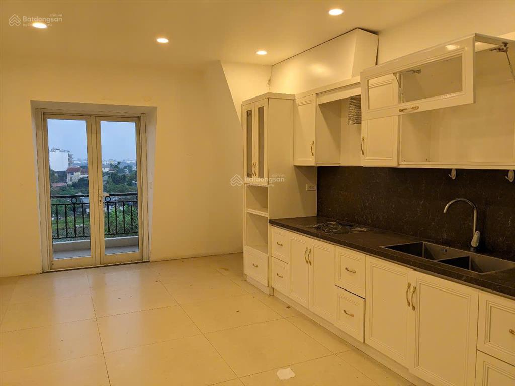 Chính chủ bán căn liền kề mặt ngoài kinh doanh hướng đông nam dự án hc golden city hồng tiến