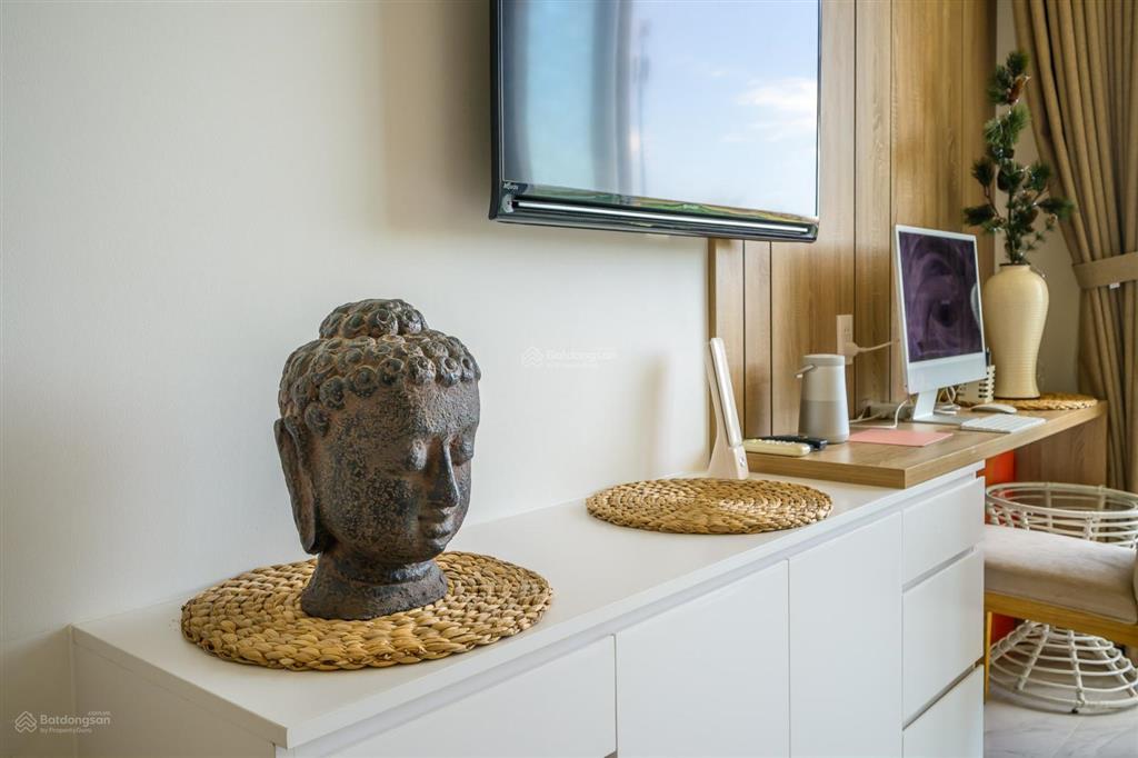 Chính chủ bán căn hộ trực diện biển thiết kế nội thất cao cấp