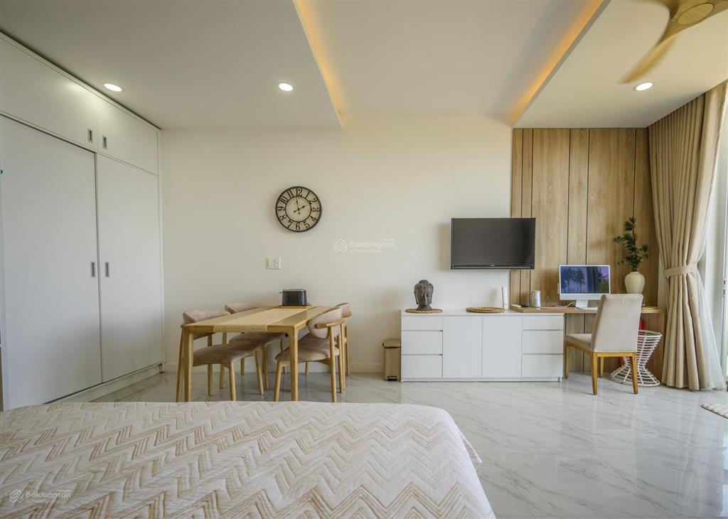 Chính chủ bán căn hộ trực diện biển thiết kế nội thất cao cấp