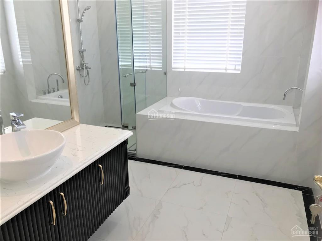 Một trong nhưng căn biệt thự rộng và đẹp nhất vinhomes riverside cho thuê giá tốt nhất phân khúc