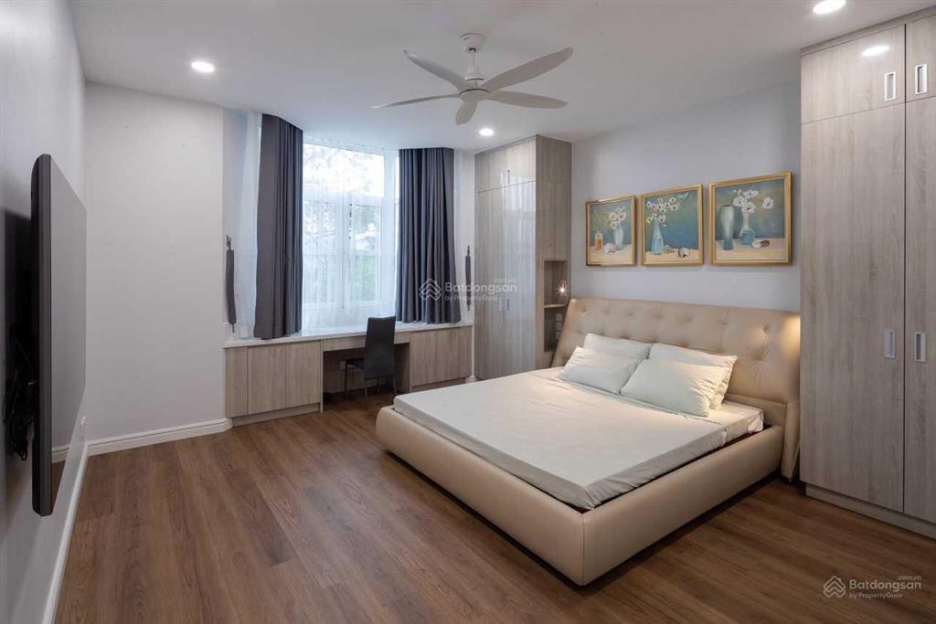 Cho thuê một trong số ít căn biệt thự đẹp, vip, mới nhất ciputra
