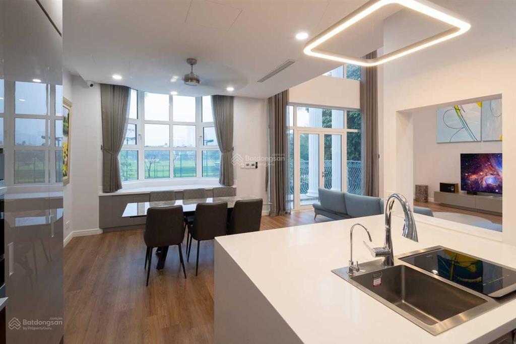 Cho thuê một trong số ít căn biệt thự đẹp, vip, mới nhất ciputra