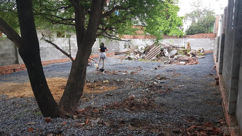 Cần bán đất tại tân hiệp 4 hóc môn rộng 10m dài 23m