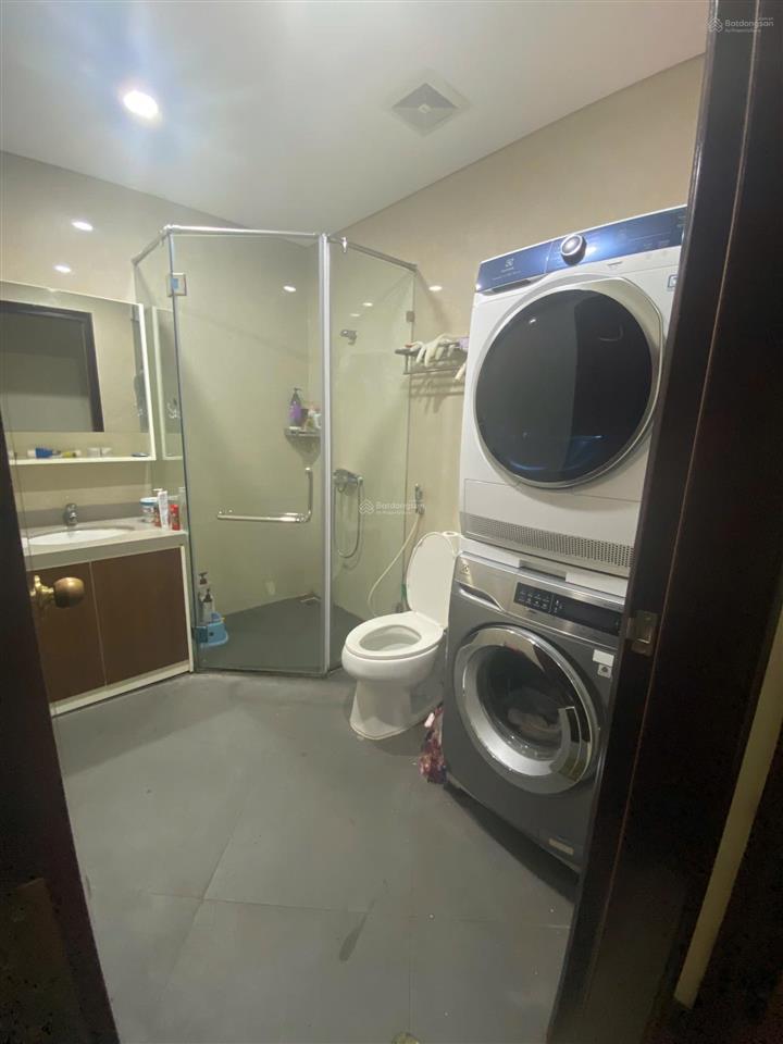 Bán căn hộ chung cư royal city  nguyễn trãi, thanh xuân, hà nội  dt102m  tầng cao g12.7 tỷ.