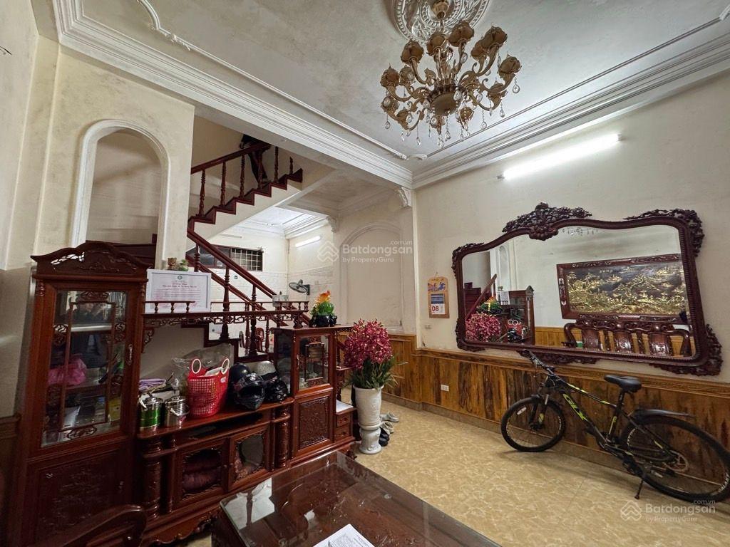 Bán nhà riêng yên lãng, đống đa, dt46m * 5 tầng, dân xây chắc chắn, sổ đẹp nở hậu nhẹ, nhỉnh 13 tỷ.