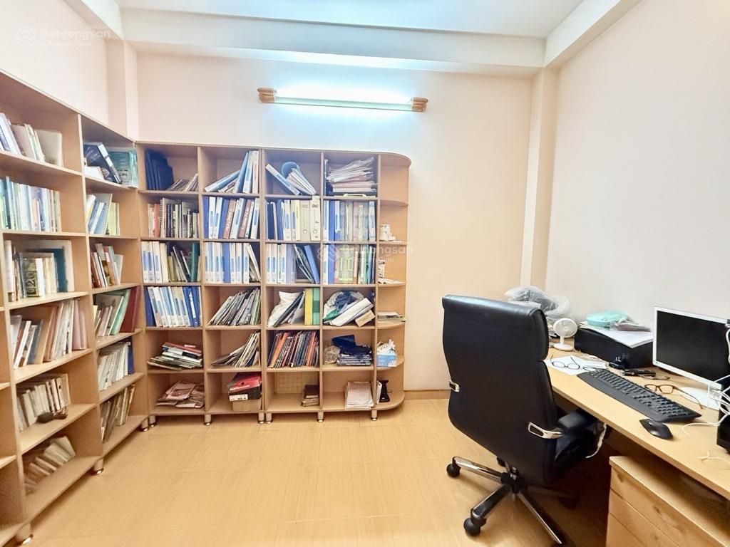 Bán nhà p11, bình thạnh  nhà mặt tiền kinh doanh  dt 88m2