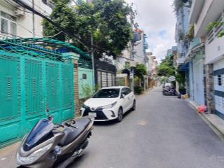 Bán nhà p. phú nhuận  dt 92m² ngay mặt tiền. giá rất tốt 11.x tỷ tl