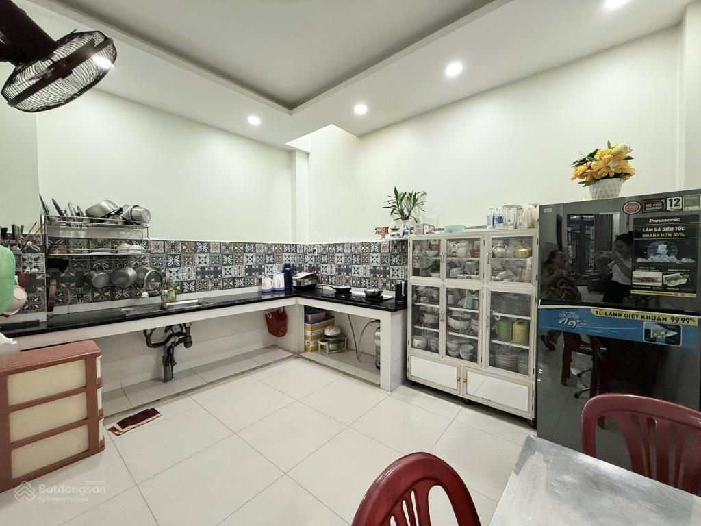 Bán nhà, p. bình thạnh  dt 57m2 x 2 tầng btct vô ở ngay. chỉ 6,85 tỷ bl