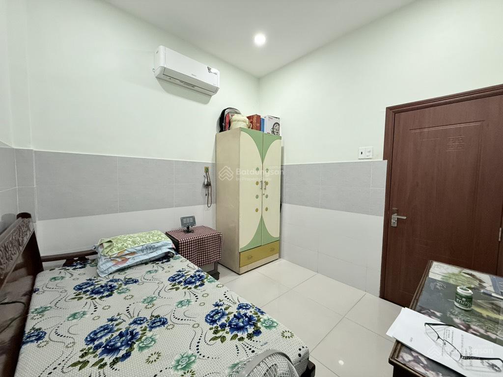 Bán nhà, p. bình thạnh  dt 57m2 x 2 tầng btct vô ở ngay. chỉ 6,85 tỷ bl