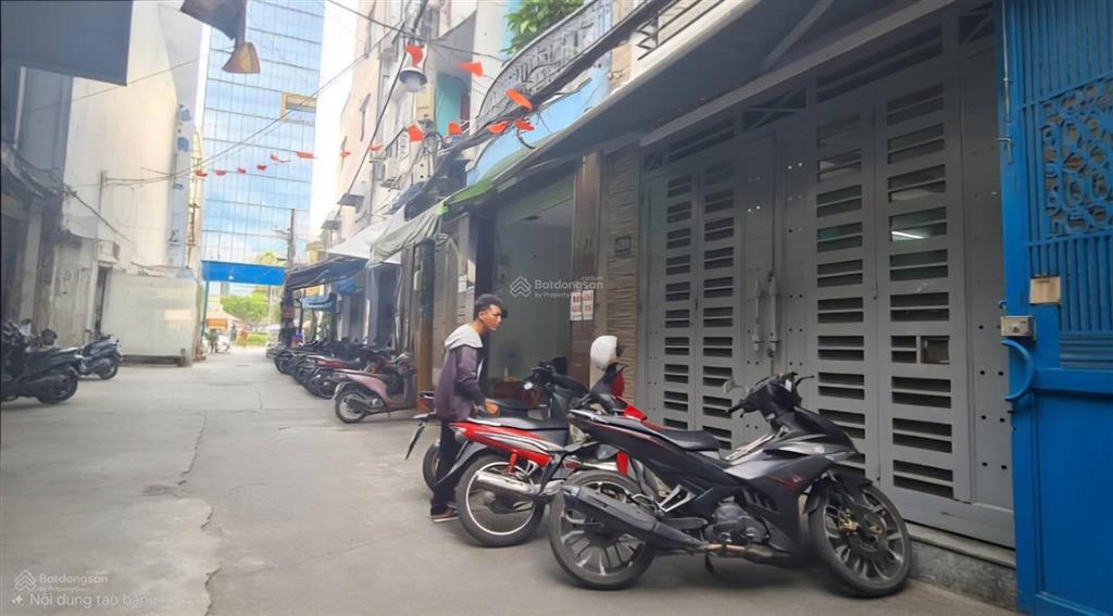 Nhanh mới kịp, ngay hutech  dt 4*17  hxh. chỉ còn 10,x tỷ tl