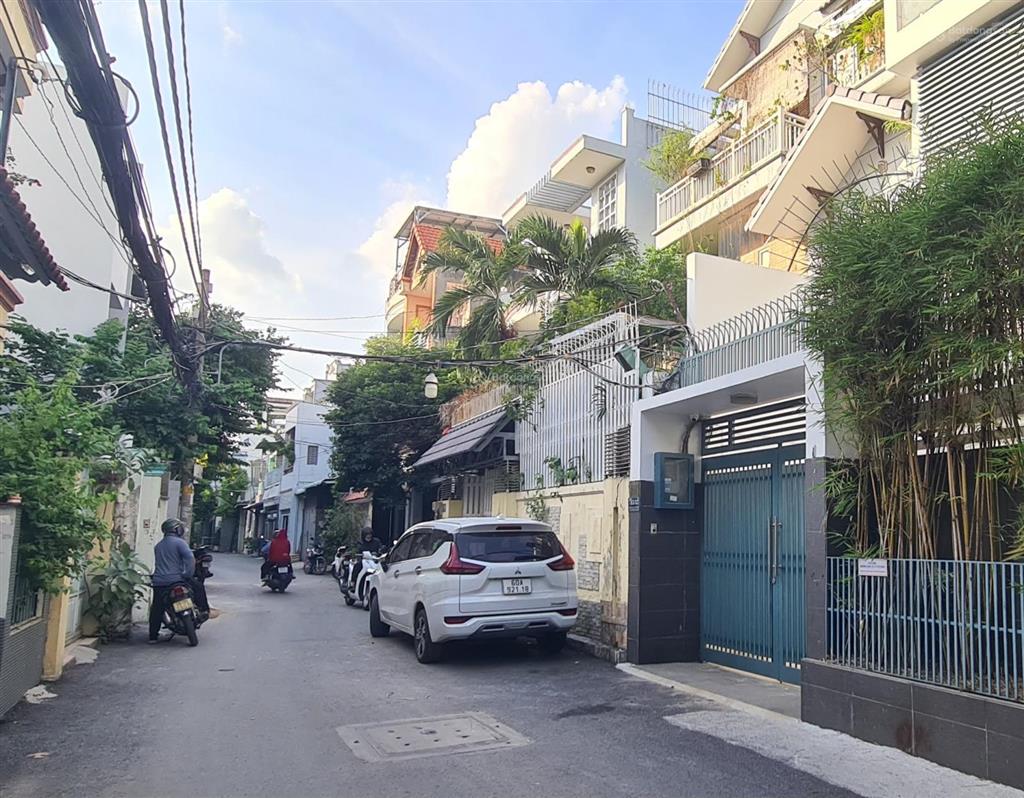 Giá tốt đầu tư ngay trung tâm gò vấp  dt 85m2 hẻm xe tải. chỉ 100tr/m2 có tl