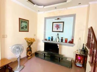Bán nhà giá tốt, p4, gv  3 tầng btct  dtsd ~ 180m2. chỉ hơn 6 tỷ tl