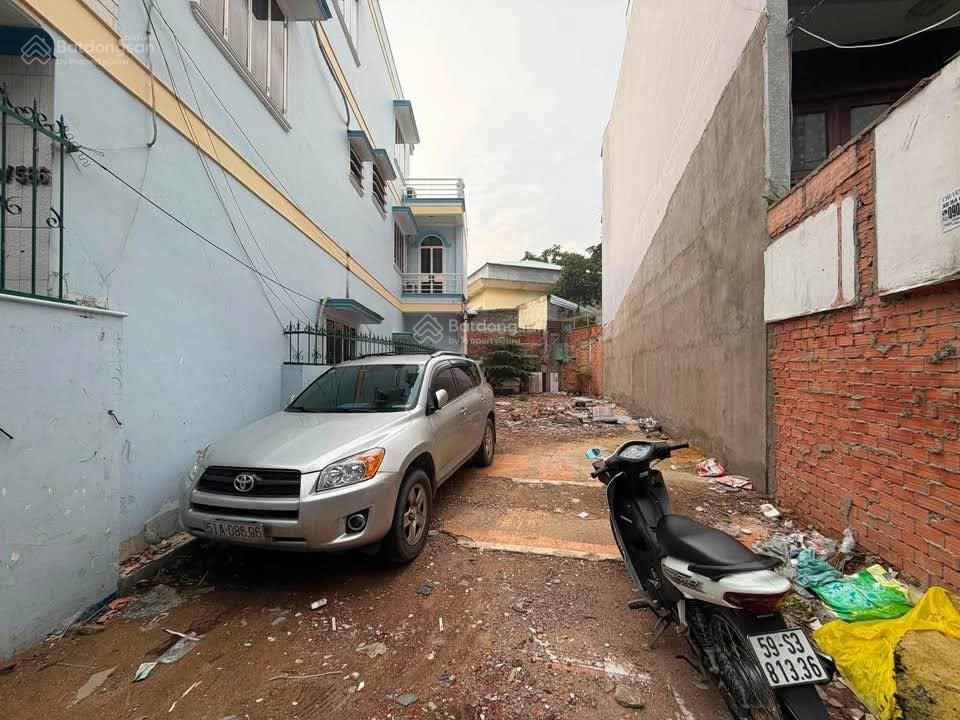 Ngay ubnd p. hạnh thông  đất đẹp nở hậu 118m2. giá chưa đến 100tr/m2 rất tốt trong kv