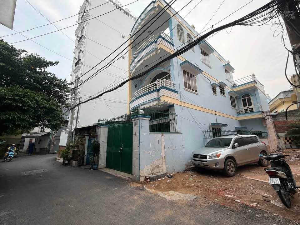 Ngay ubnd p. hạnh thông  đất đẹp nở hậu 118m2. giá chưa đến 100tr/m2 rất tốt trong kv