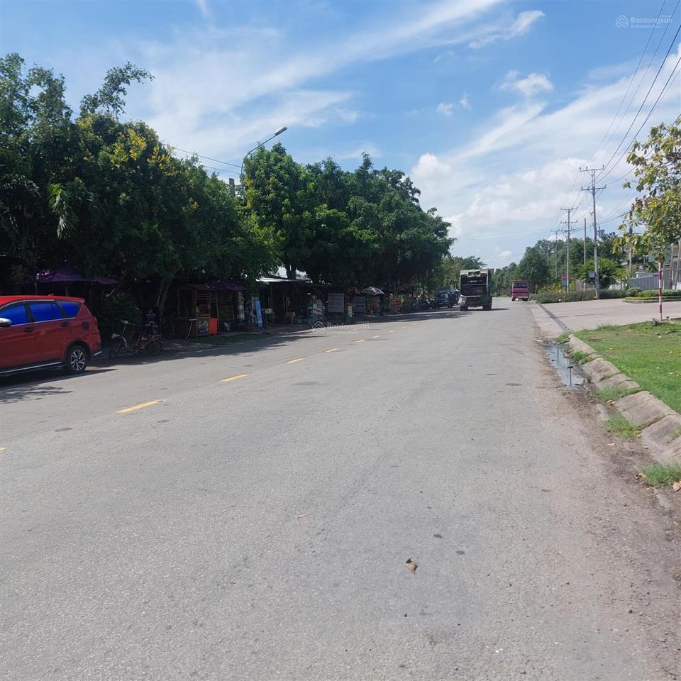 Kẹt tiền bán gấp đất nền thổ cư