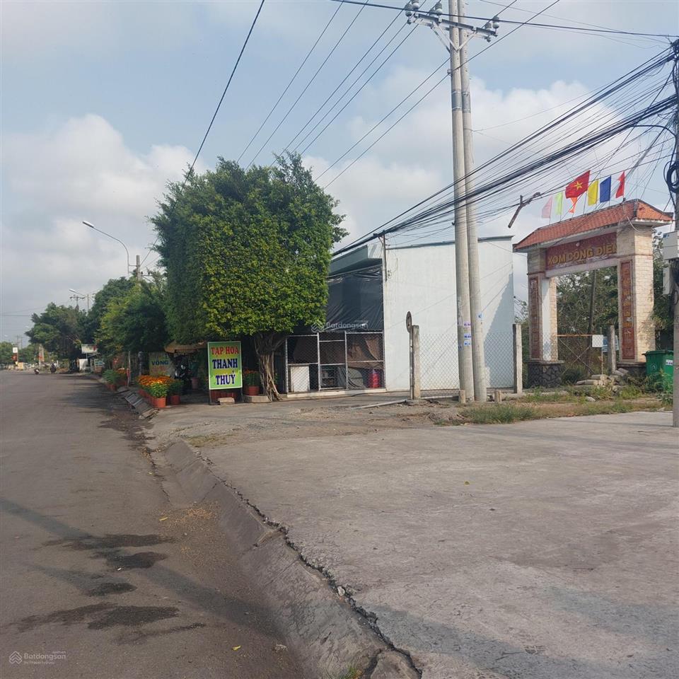 Kẹt tiền bán gấp đất nền thổ cư