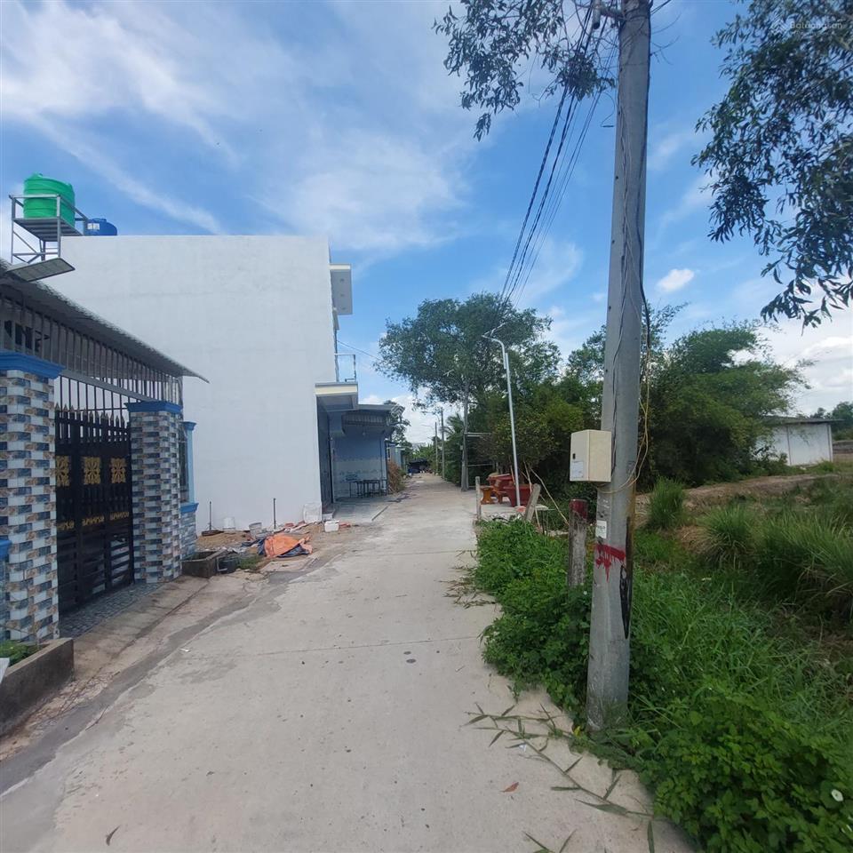 Kẹt tiền bán gấp đất nền thổ cư