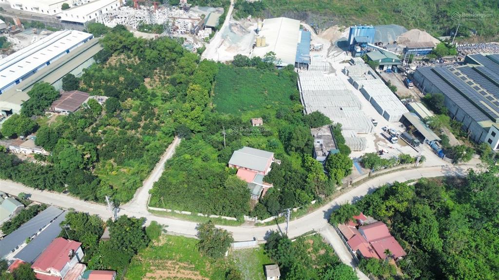 Bán đất làm xưởng, bãi, kho trung chuyển hàng hoá tại lương sơn, hoà bình