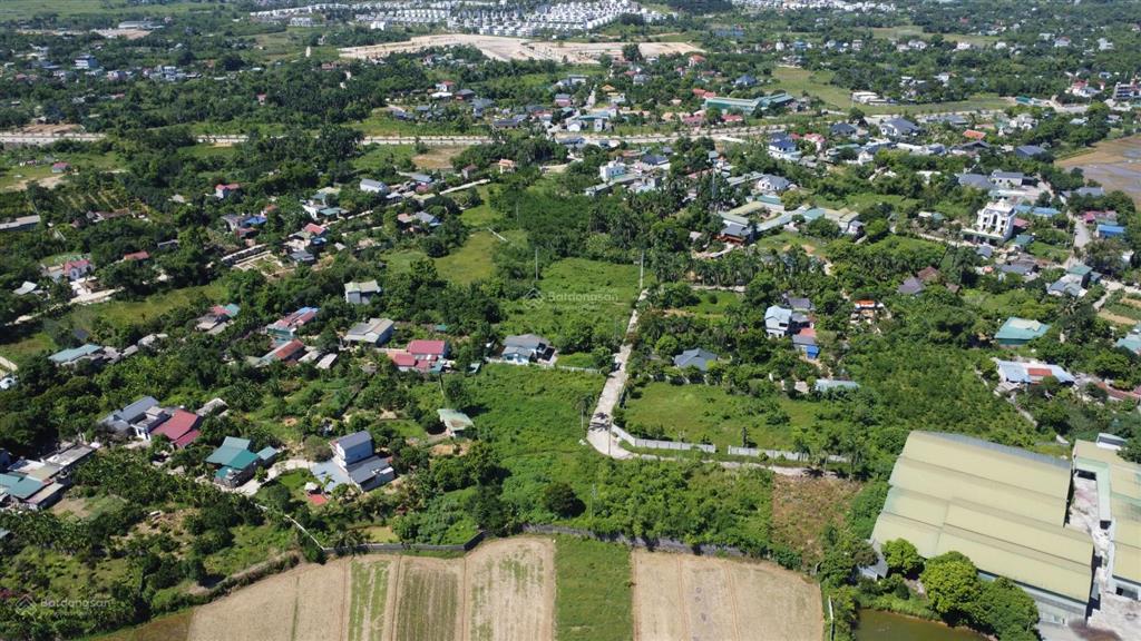 Bán 1100 mét vuông tại nhuận trạch, lương sơn, hòa bình.
