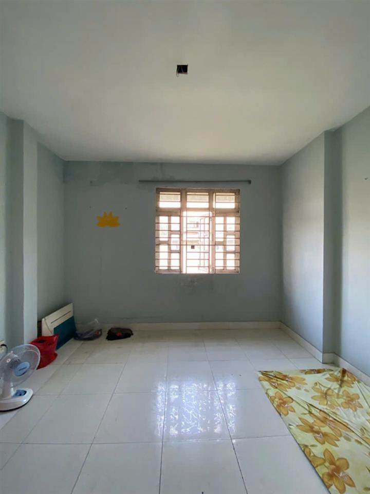 Hẻm 6m thông ô tô ngủ nhà  Đ Số 10 BHH B gần Aeon Tân Phú gần chợ 4 Tầng 50m2 -4 tỷ 9