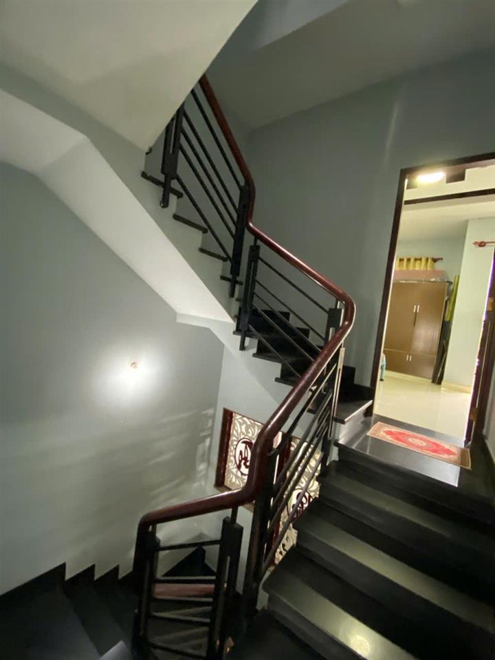 Hẻm 6m thông ô tô ngủ nhà  Đ Số 10 BHH B gần Aeon Tân Phú gần chợ 4 Tầng 50m2 -4 tỷ 9