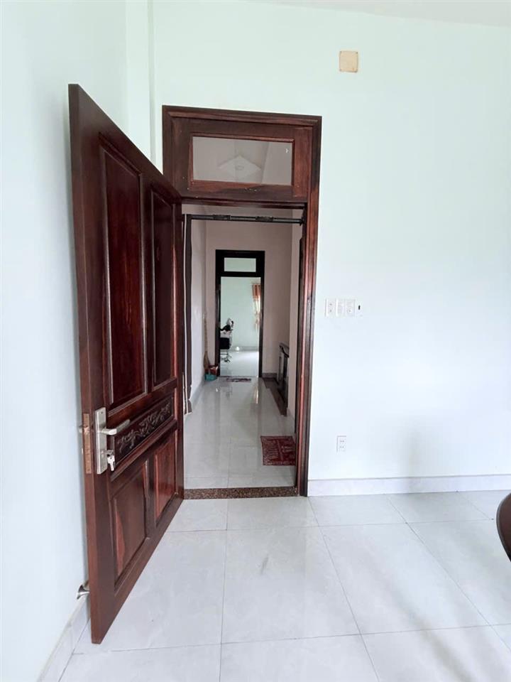 Ngộp Bank Giảm 400tr Nguyễn Thị Tú  hẻm xe hơi vào nhà gần mặt tiền 80m2-4 Tầng -5 tỷ
