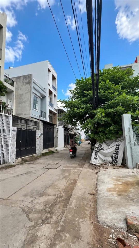 Quá thơm nhà 1 xẹt đường cây cám Bình Tân hẻm 6m sát mặt tiền 64m2- 4 Tầng Nhỉnh 5 tỷ