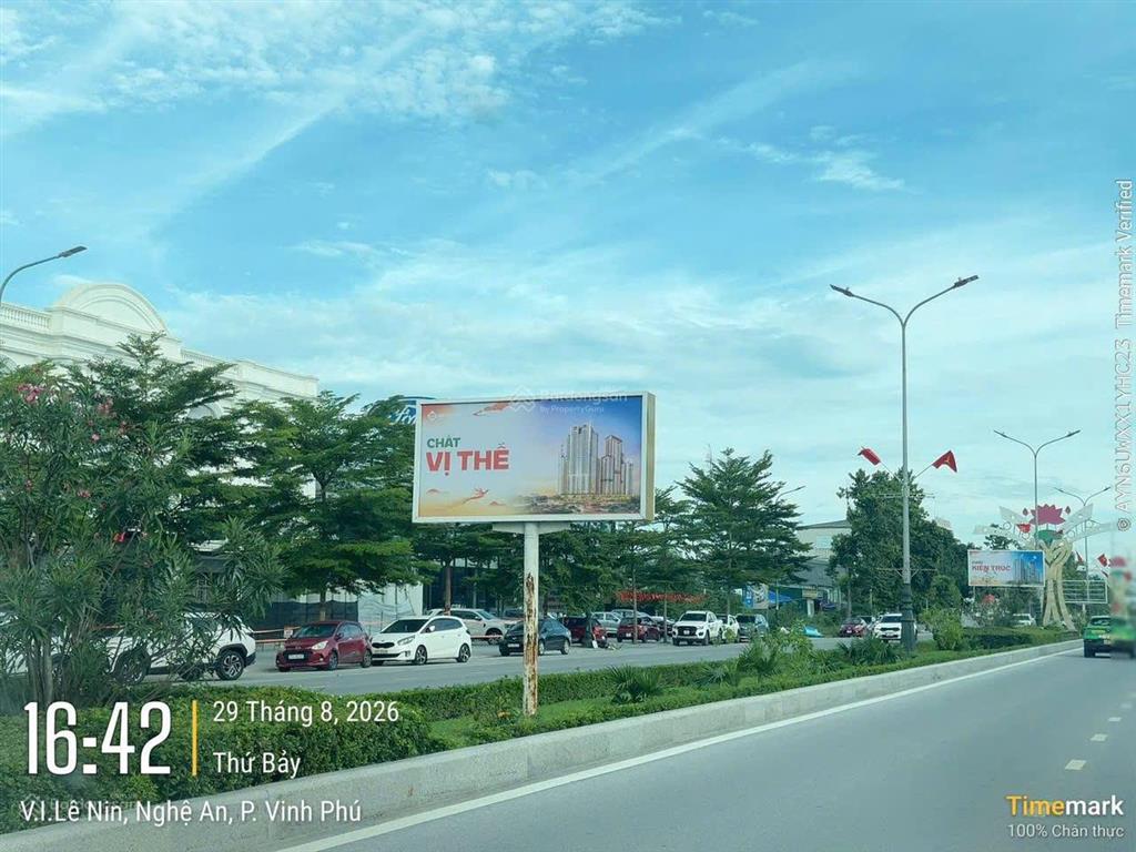 Bên em đang có căn studio g6b08 tầng trung