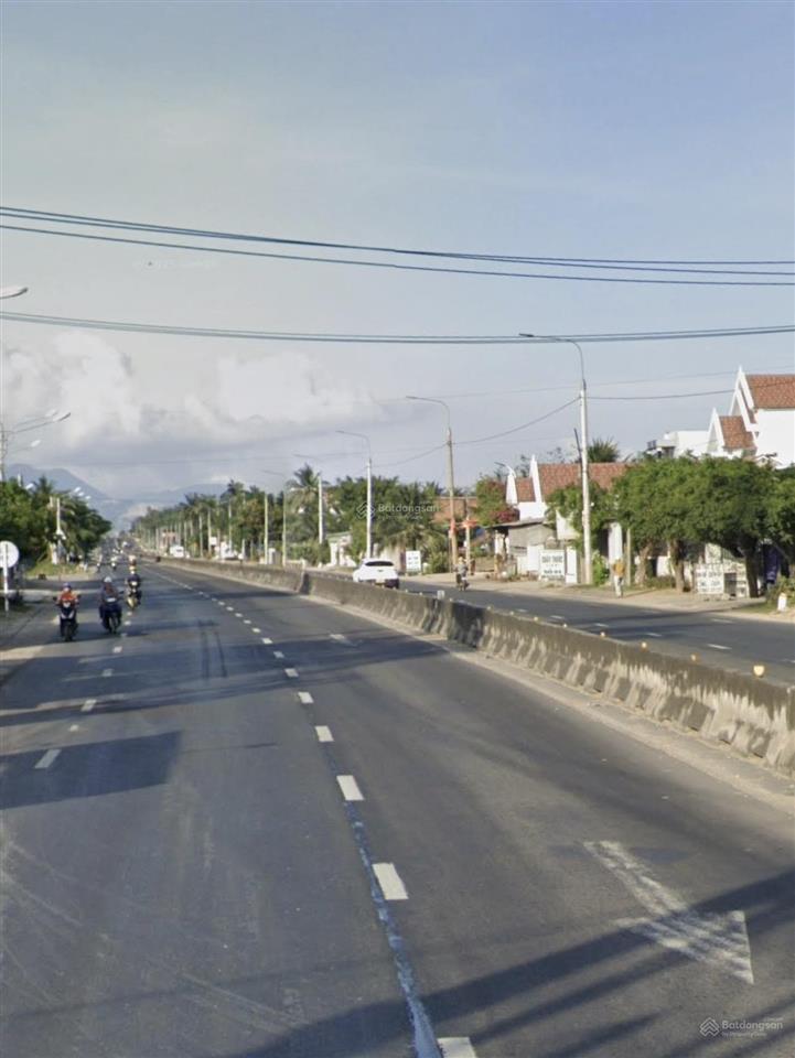 Bán gấp lô đất mặt tiền quốc lộ 1a  vạn hưng, vạn ninh ( tu bông )  giá 25 tr/m