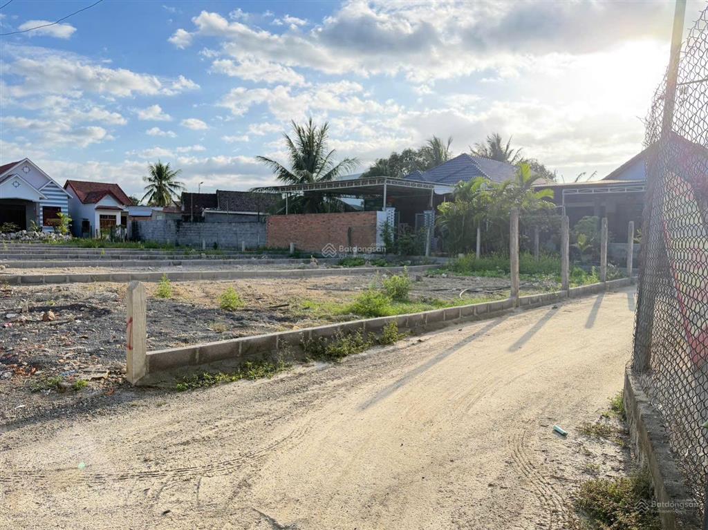 Bán đất full thổ cư vạn hưng, vạn ninh | giá 24tr/m2 cách biển chủ vài bước chân