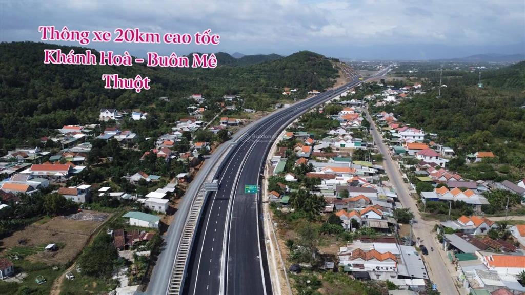 Bán lô đất 2 mặt tiền đường bê tông tu bông  bắc vân phong  giá chỉ 16.5 triệu/m²