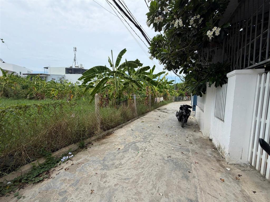 Bán lô đất đẹp vạn ninh (tu bông)  khu bắc vân phong  giá chỉ 17 triệu/m