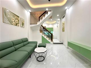 Nhà mới 3 tầng 4pn 3wc lê quang định p.1 gv
