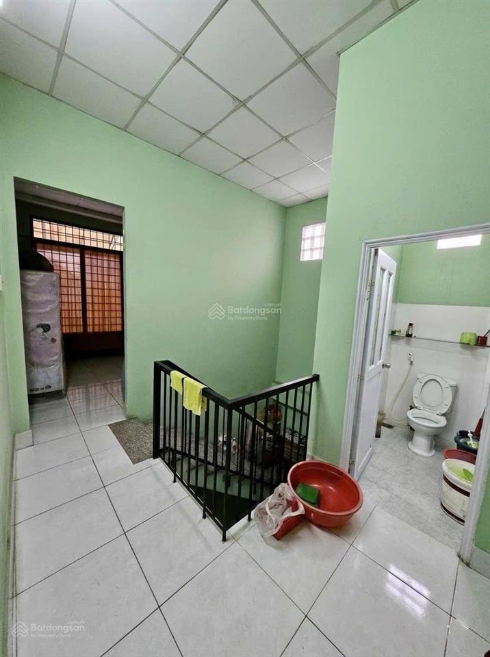 Bán căn nhà 3 tầng hẻm thông, tân hoà đông quận 6, vài bước ra trường mạc đĩnh chi