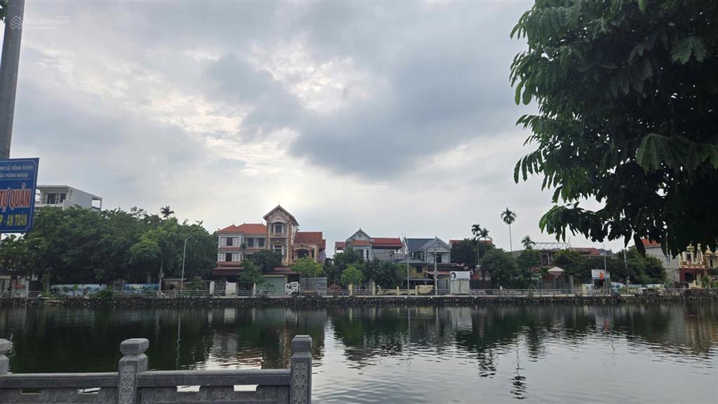 Bán đất tại hồ võng ngoại, võng xuyên, phúc thọ, 168m2.