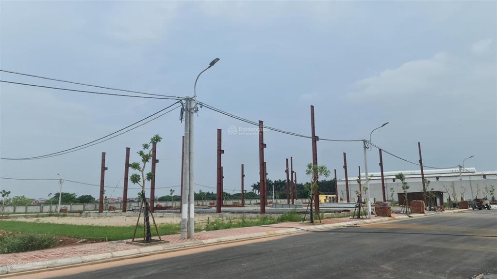 Cho thuê 1.800m2 kho xưởng mới 100% tại cụm cn đan phượng, hà nội