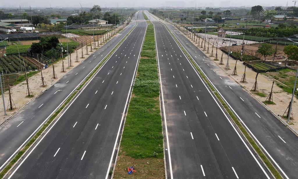 Chính chủ tôi bán căn bt song lập dự án phoenix đan phượng dt 200m2 mt 8m đường 13m giá 8xtr/m2
