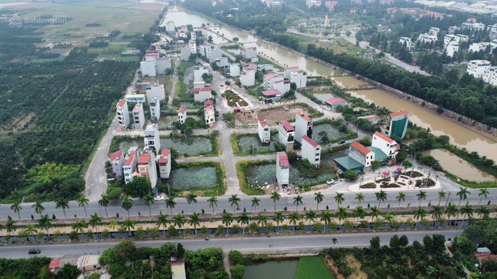 Bán 63m2 trục chính đồng ông, đan phượng, hà nội