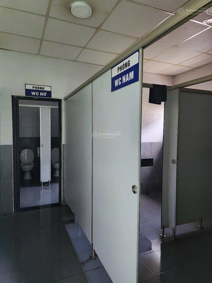 Em cho thuê nhà xưởng 2 tầng kcn đan phượng, hà nội. tổng dt sử dụng 2.666m giá 270tr/tháng