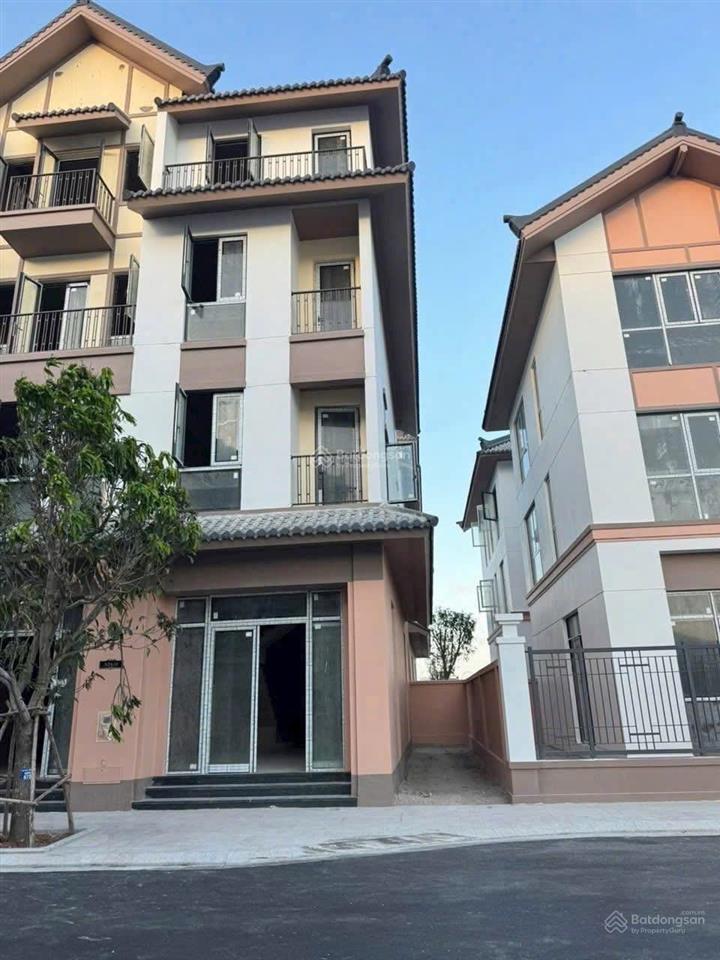 Căn liền kề xẻ khe ngọc trai vinhomes pearl bay nha trang giá tốt!